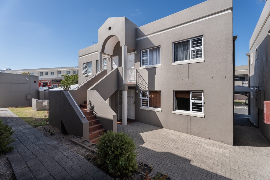 1 Bedroom Property for Sale in Parow North Western Cape